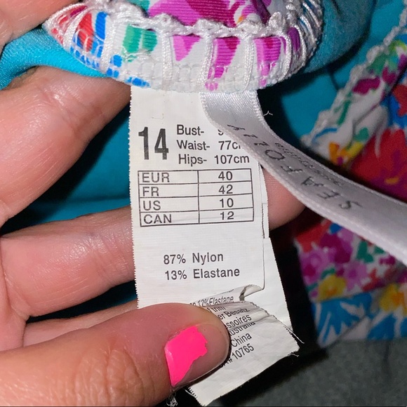 Flower bikini - Picture 6 of 6